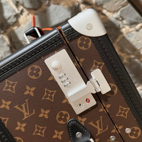 Louis Vuitton SS23 Runway Monogram Macassar Rolling Trunk - Picture 6 of 16